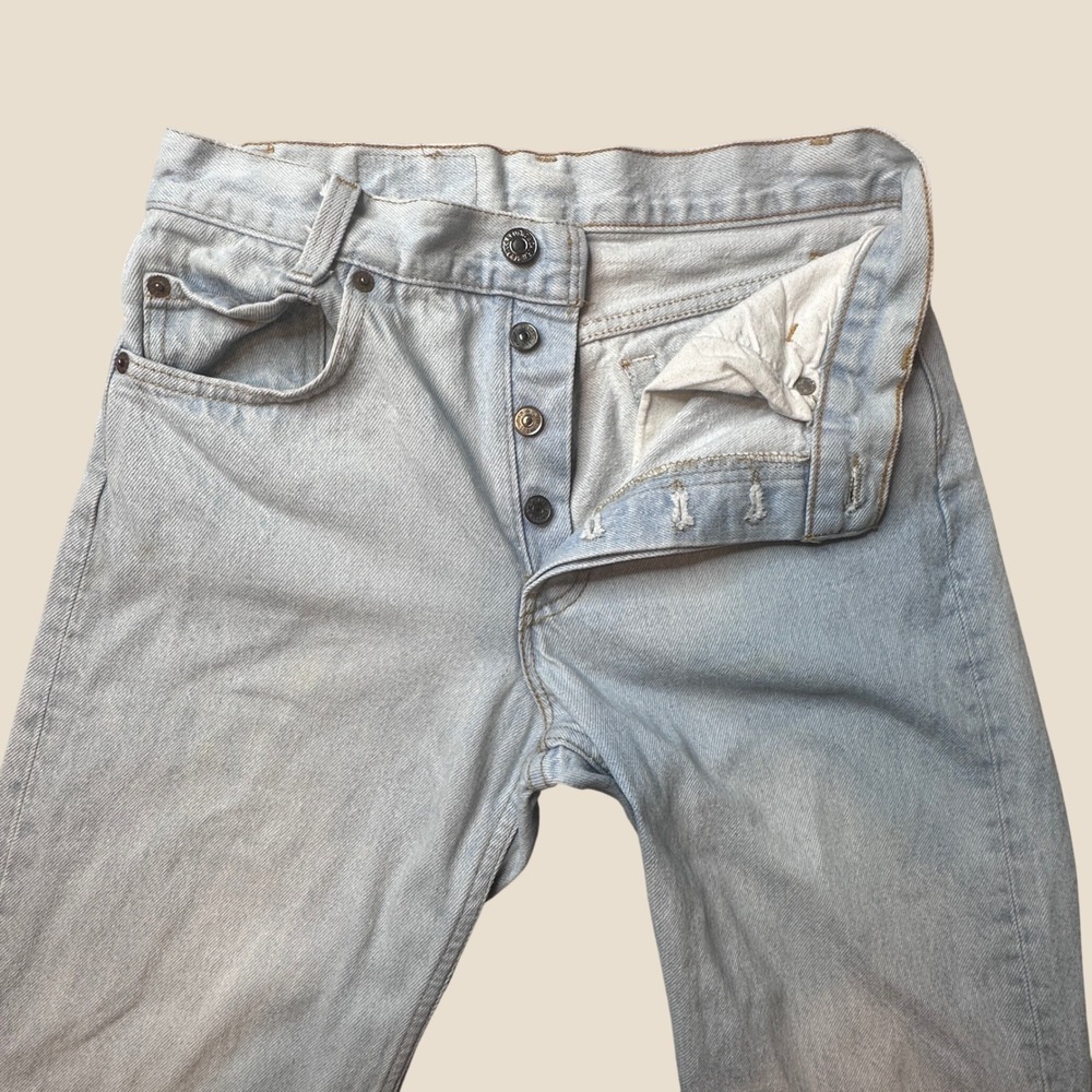 Vintage Levi's 701-0112 Jeans Mens 28x34 (27x28) Student Fit Blue Distressed USA